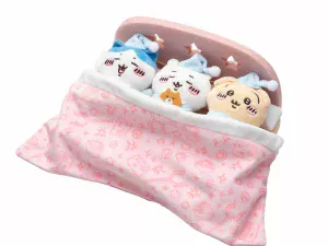 日本 Chiikawa 擺設 公仔 床連公仔匙扣套裝 Chiikawa 小8 Usagi